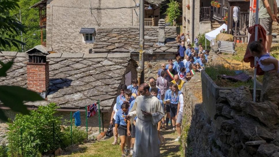 Bagneri in festa per il patrono San Bernardo. Fotogallery