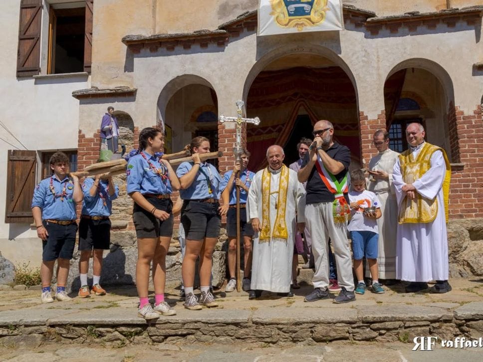 Bagneri in festa per il patrono San Bernardo. Fotogallery