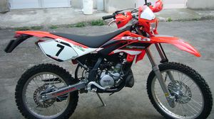 Auto contro moto: una quindicenne in ospedale