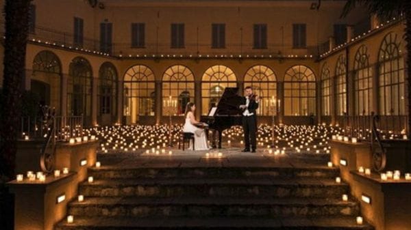 Atmosfere: il concerto a lume di candela che aiuta la Casa per l’autismo