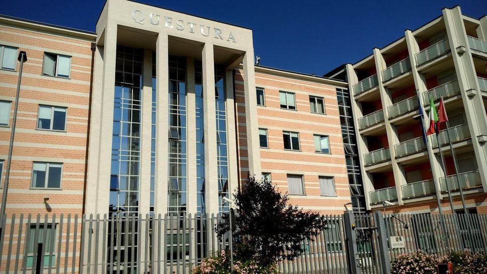 Maxi operazione della polizia contro spaccio, rapina e furto: otto denunciati
