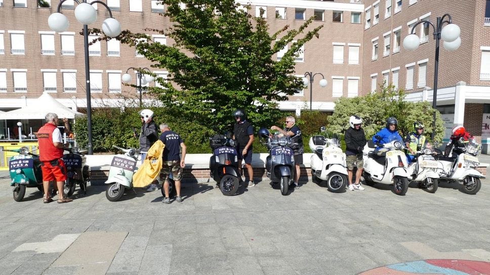 Biella celebra i 75 anni del Vespa Club tra passione, storia e solidarietà. Fotogallery