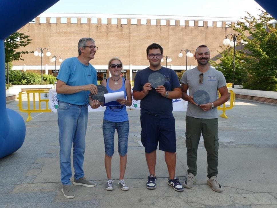 Biella celebra i 75 anni del Vespa Club tra passione, storia e solidarietà. Fotogallery