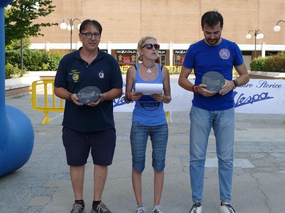 Biella celebra i 75 anni del Vespa Club tra passione, storia e solidarietà. Fotogallery