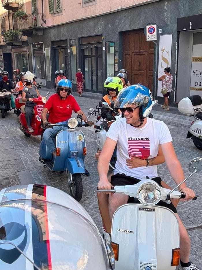 Biella celebra i 75 anni del Vespa Club tra passione, storia e solidarietà. Fotogallery