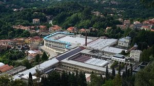 Lanificio Zegna, accordo integrativo sul contratto: per i dipendenti un premio-presenza mensile da 100 euro