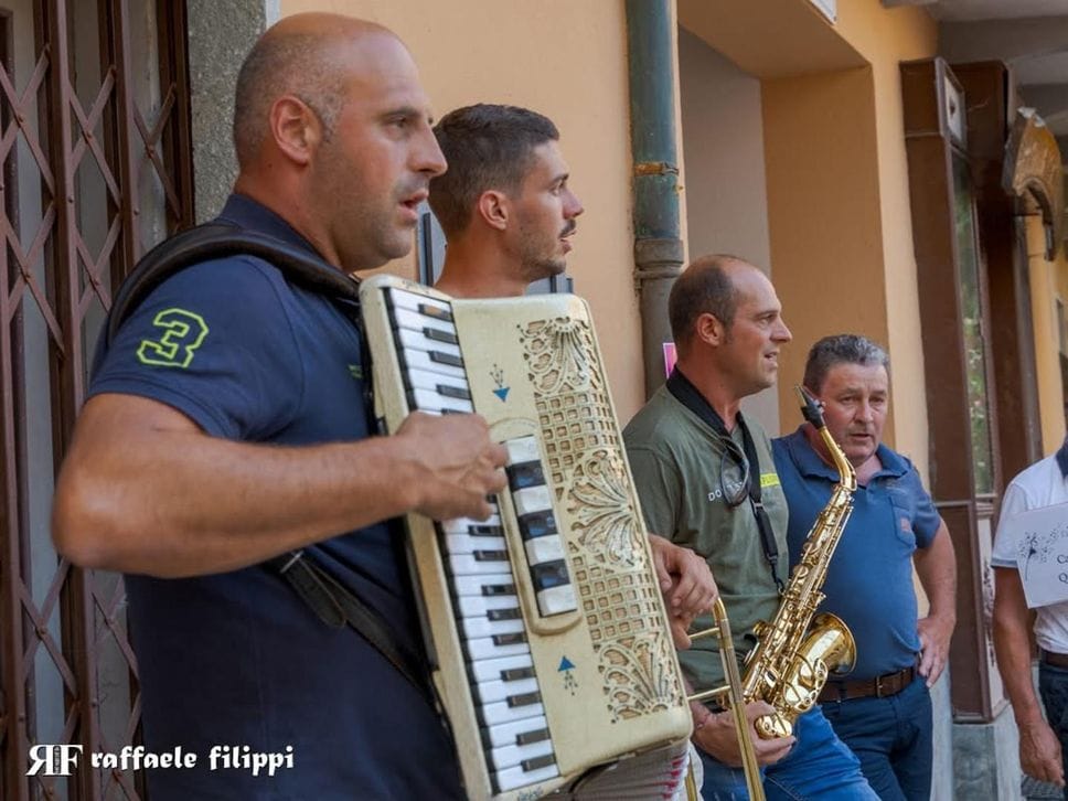 Successo per la “Cena Itinerante” di Graglia. Fotogallery