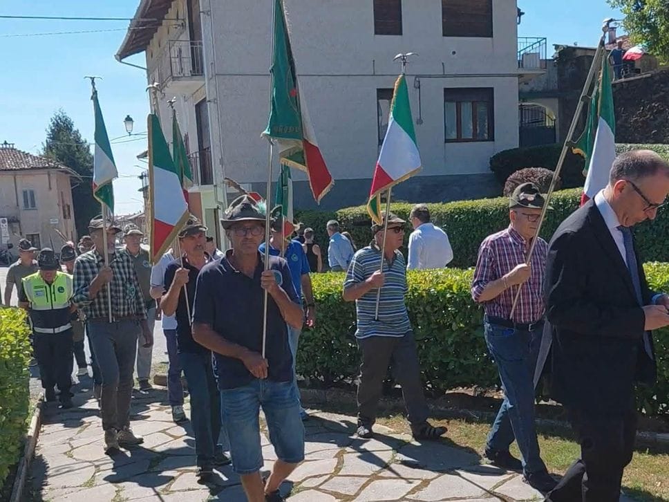 A Sala festa per i 40 anni da capogruppo alpini di Roberto Tessarolo. Fotogallery