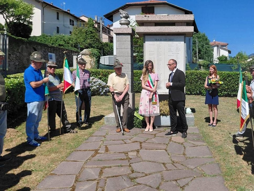 A Sala festa per i 40 anni da capogruppo alpini di Roberto Tessarolo. Fotogallery