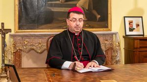 Il Vescovo firma la nuova lettera pastorale “La nostalgia di Dio”