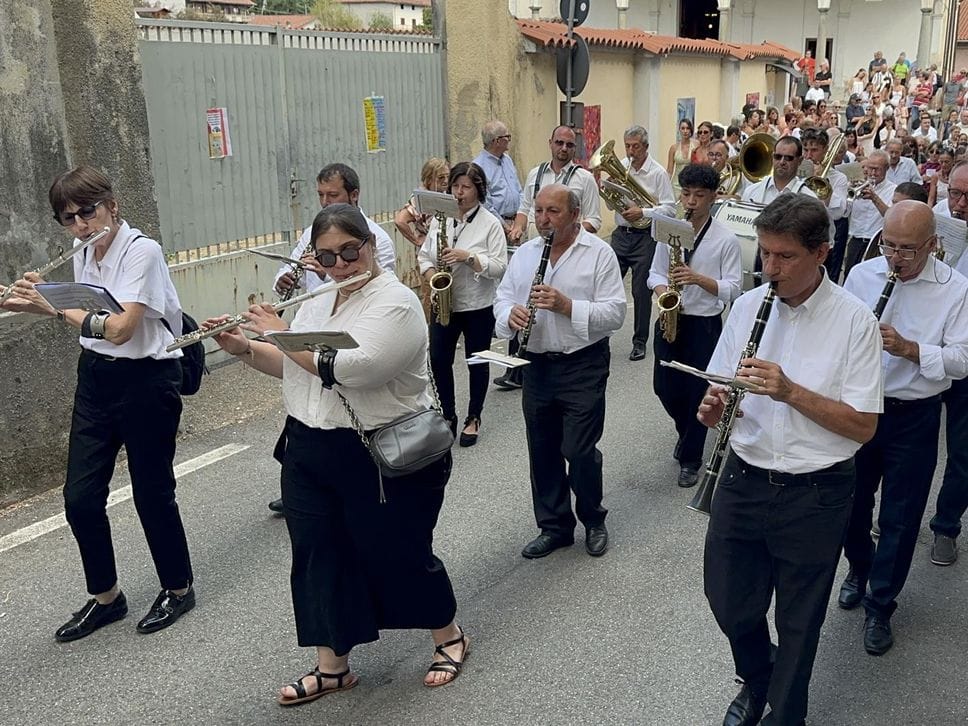 In tanti a Torrazzo dalla Francia per la festa dell’Assunta. Foto