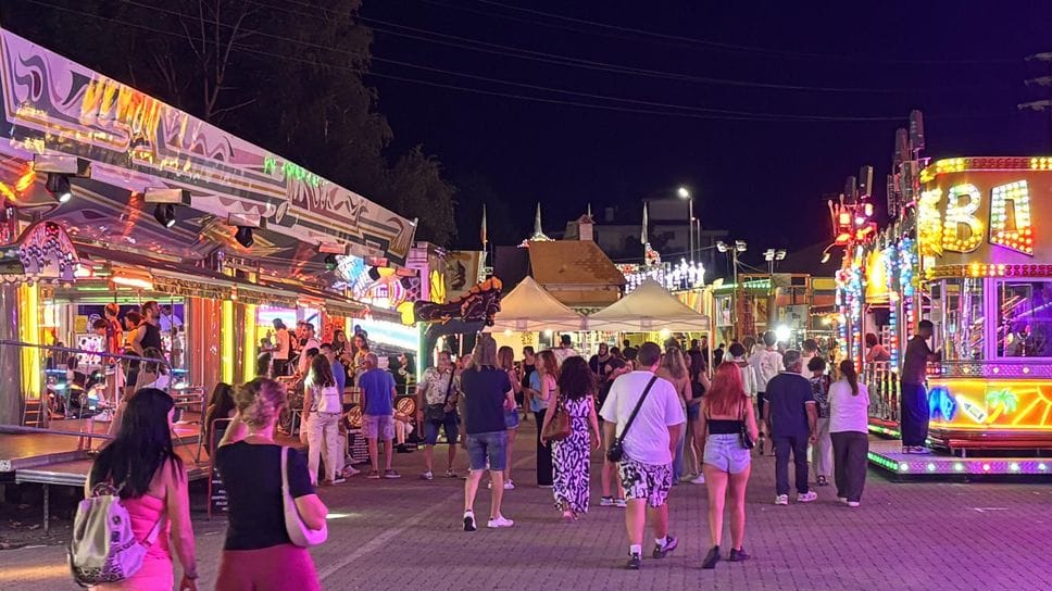 Luna park Cossato, martedì 25 agosto lo spettacolo dei laser