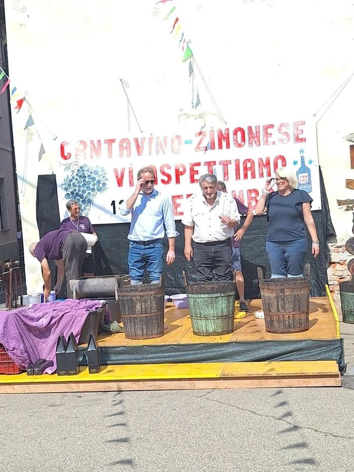 A Zimone “Cantavino” da record: la tradizione della vendemmia incanta e unisce il territorio. Fotogallery