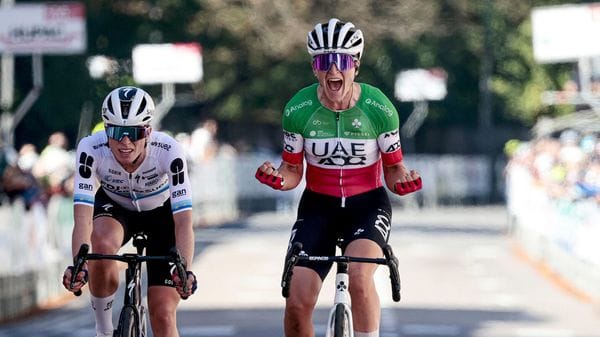 Ciclismo, salta il trofeo Tessile e Moda di ottobre