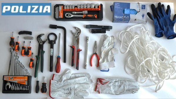 Un arresto e due denunce per furto e truffa