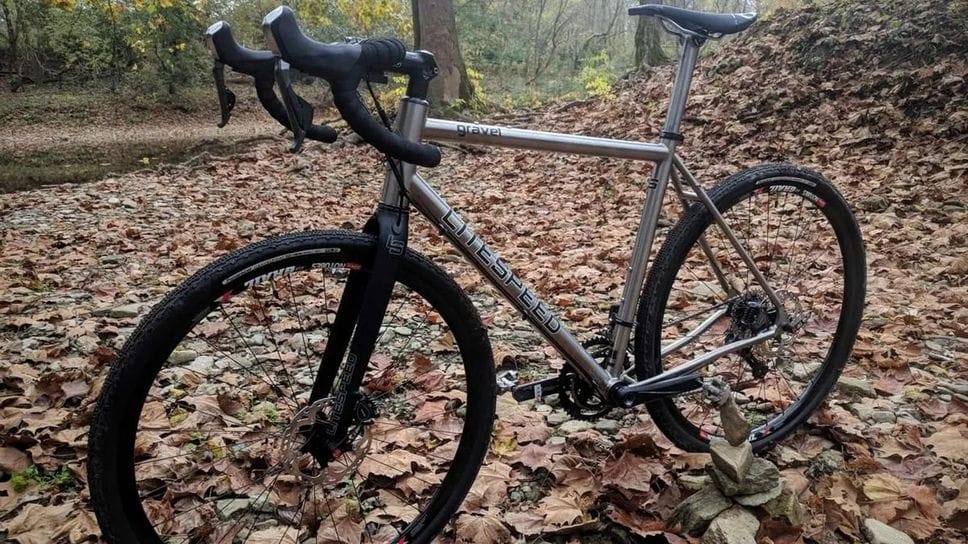 Sequestrate 18 bici da corsa dirette in Marocco. Tre furono rubate a Biella