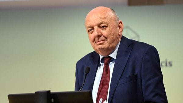 Approvata dal Senato la “legge Pichetto” sul nucleare