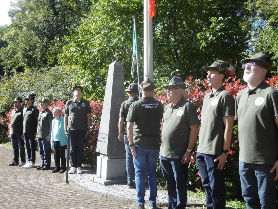 I 90 anni degli alpini di Zumaglia e l’intitolazione della sede a Egidio Bruschi
