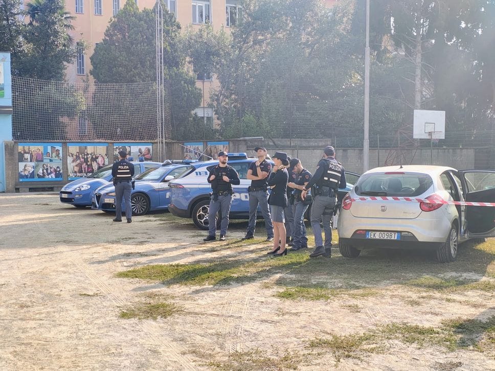 La polizia presenta le proprie attività ai bambini