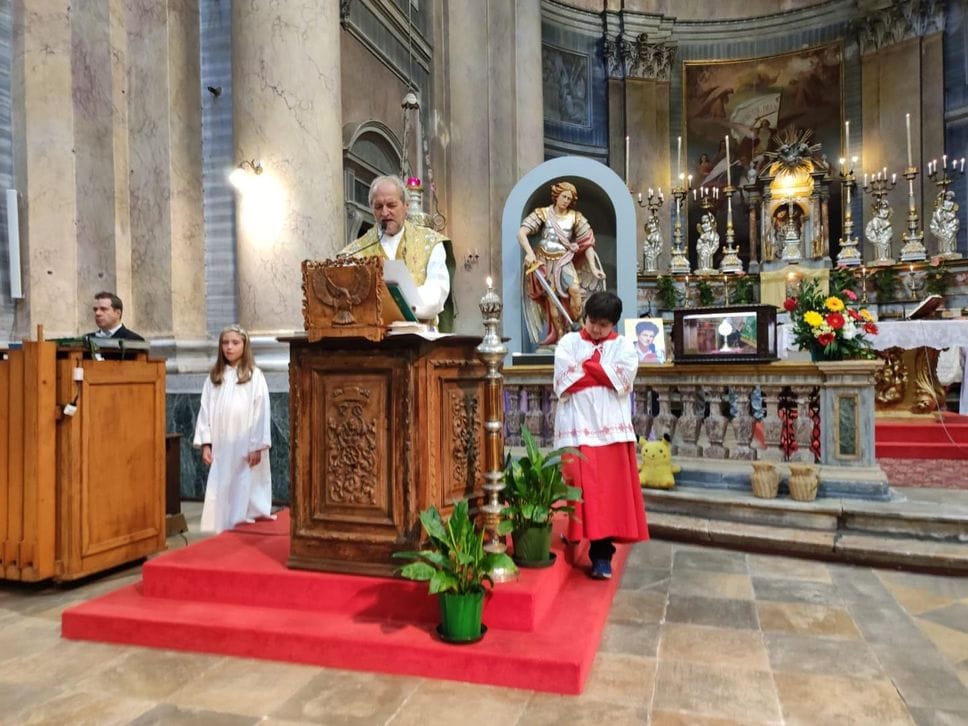 La festa per i 45 anni da parroco di don Adriano Bregolin