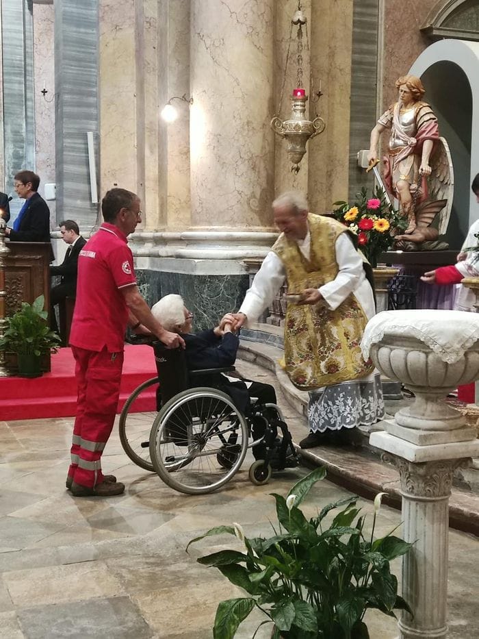 La festa per i 45 anni da parroco di don Adriano Bregolin