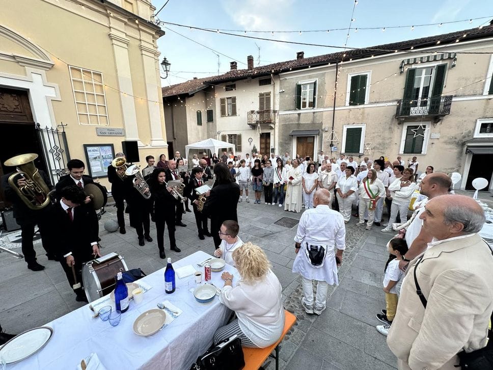 Tutte le foto dell’inaugurazione della piazza del Cantun Sora di Occhieppo Inferiore