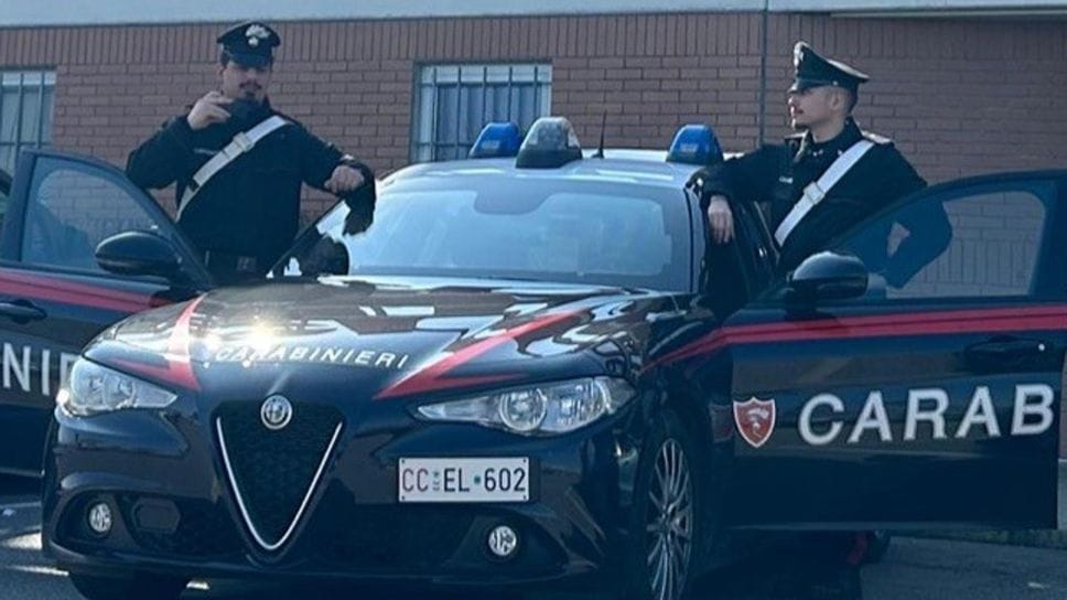Furto in un negozio di Biella, merce restituita